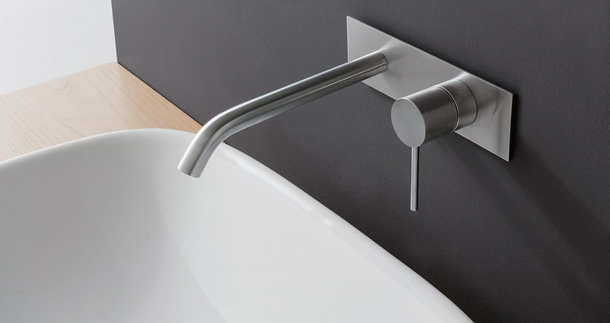 rubinetteria a incasso per il bagno: pro, contro e cosa sapere