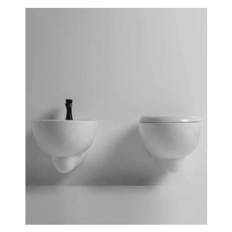 coppia sanitari sospeso senza brida con coprivaso soft-close serie soft althea