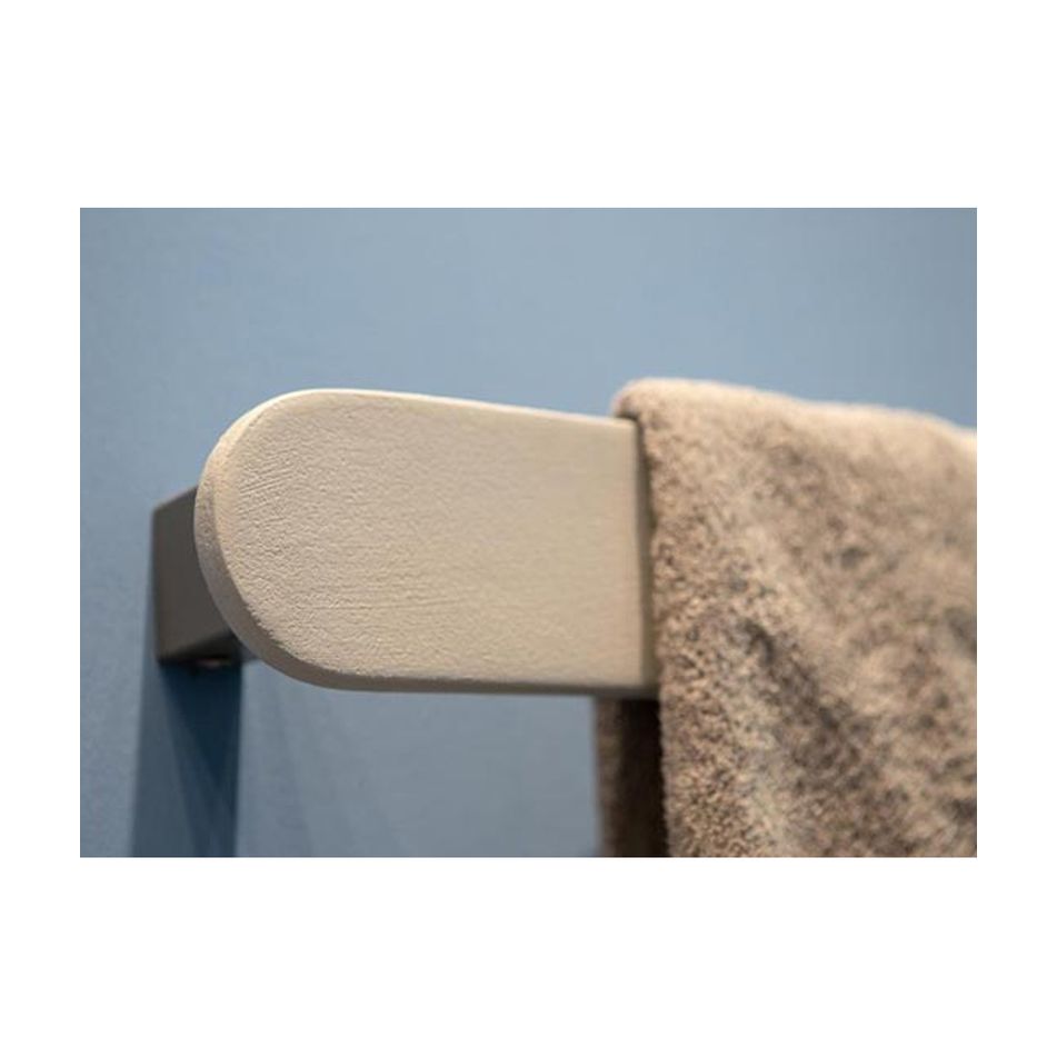 termoarredo-scaldasalviette-elettrico-a-muro-hom-ness